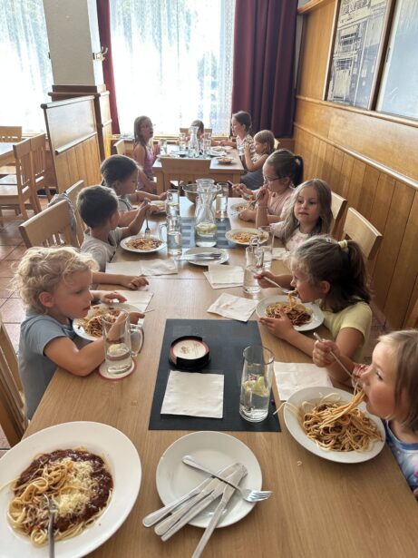 For:máček - příměstský tábor